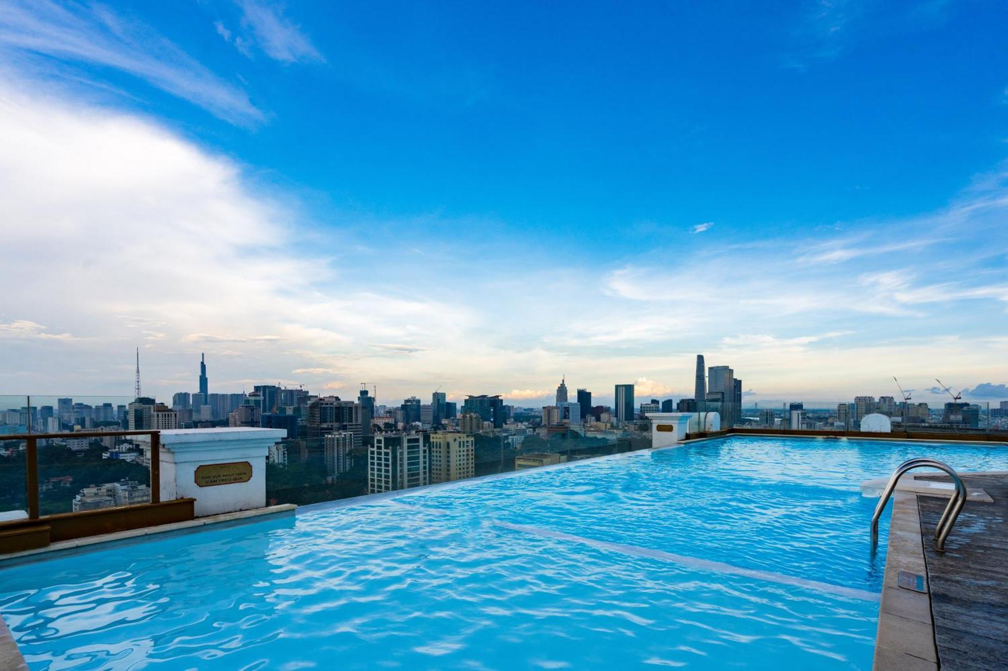 2Br 3Br Luxury Apartment Sky Pool 胡志明市 外观 照片
