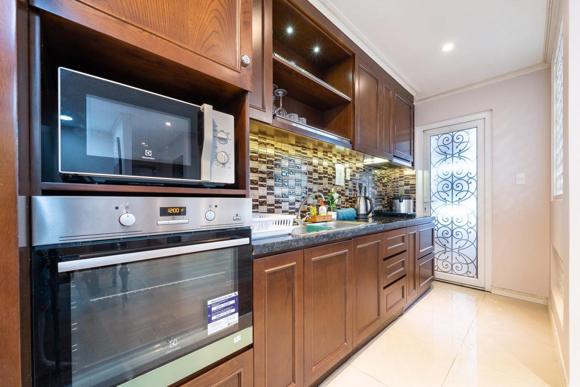 2Br 3Br Luxury Apartment Sky Pool 胡志明市 外观 照片